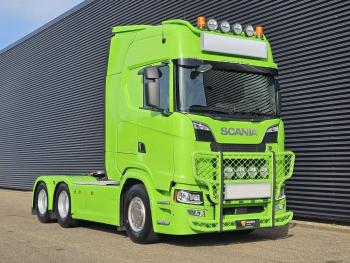 S770 V8 / 6X4 / FULL AIR / RETARDER /